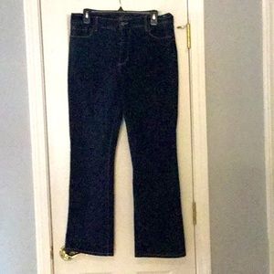 Dark wash straight leg 16P